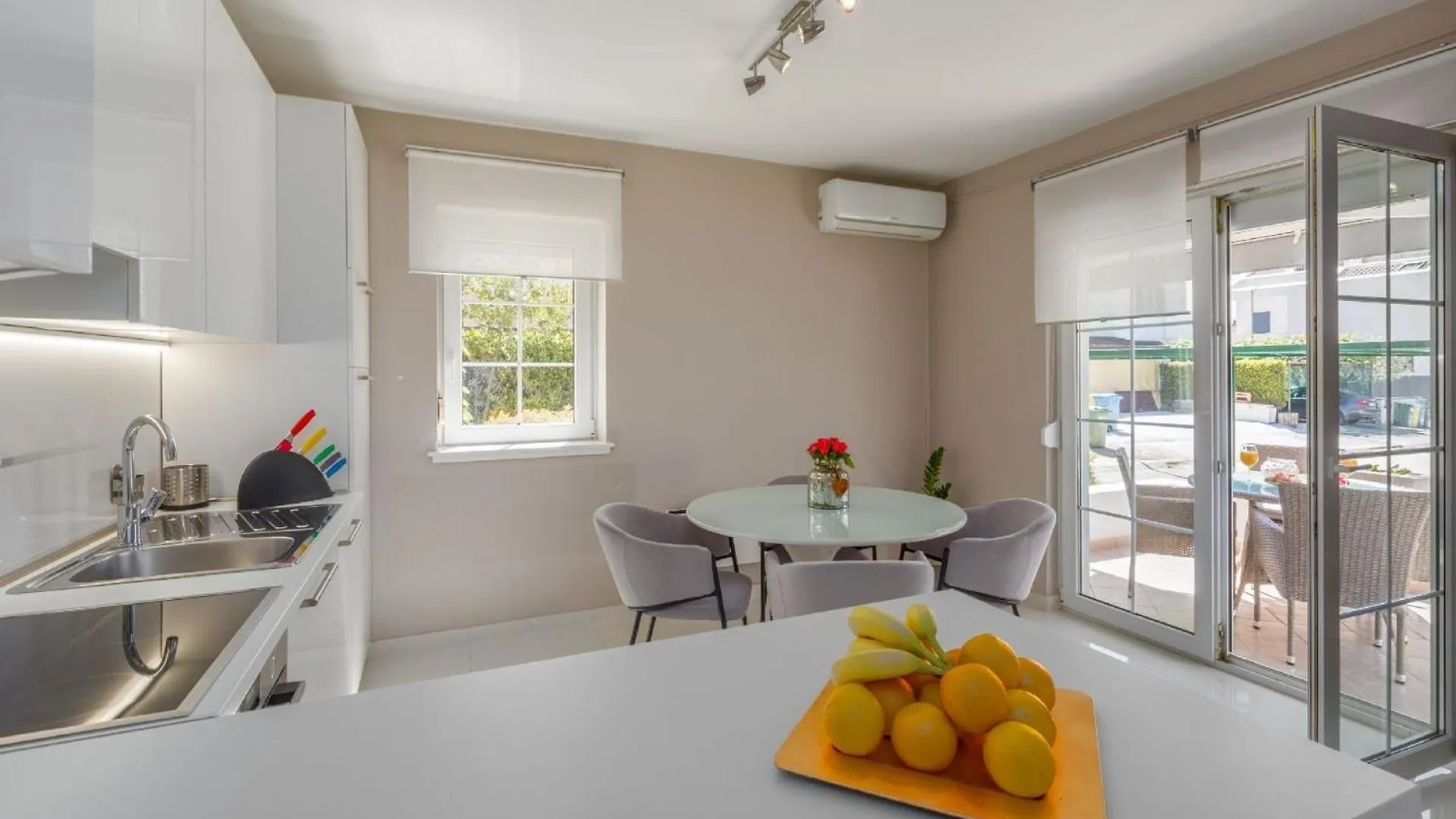 Apartament Strandnahe, Ruhige Ferienwohnung Sara Funtana Chorwacja