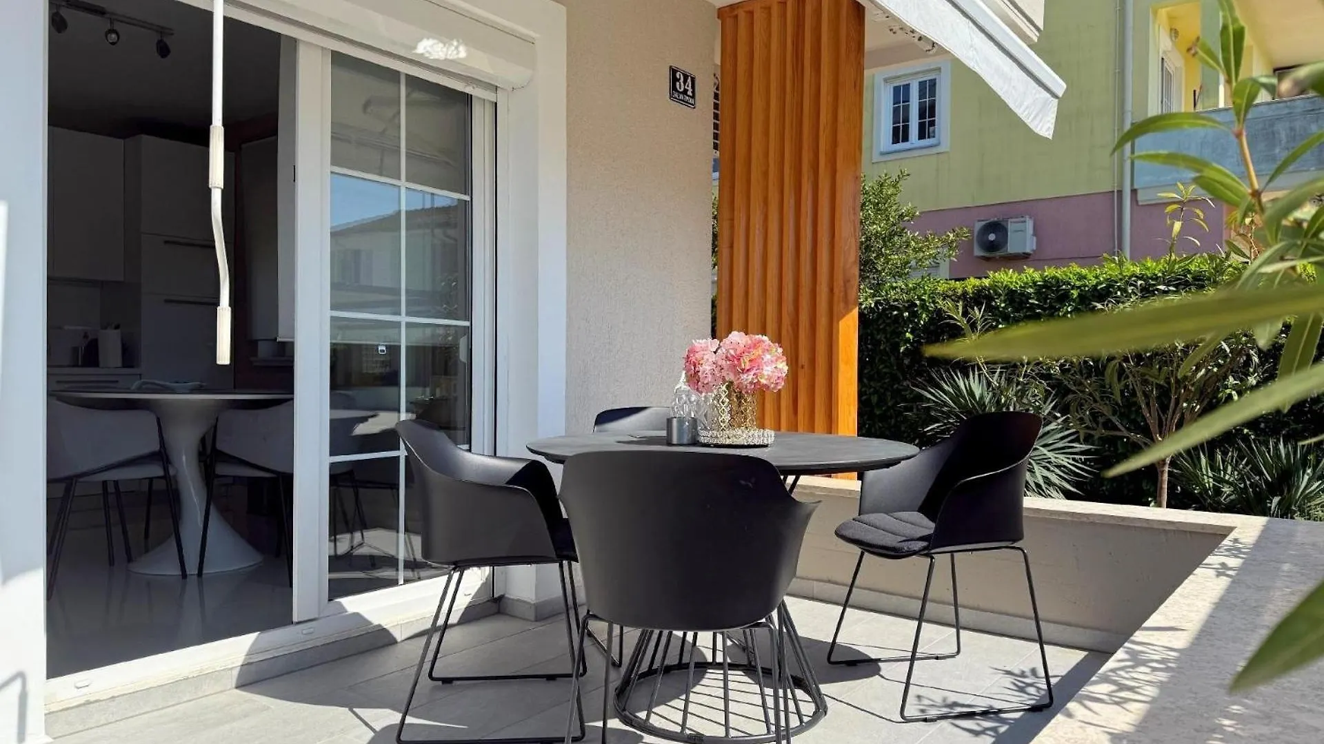 Strandnahe, Ruhige Ferienwohnung Sara location